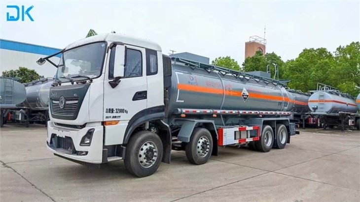 Dongfeng Dangerous Goods Transport Truck